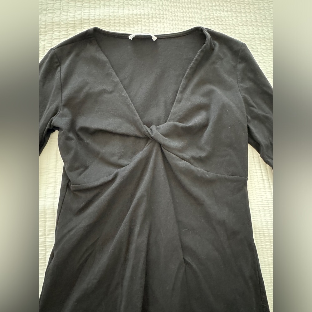 Front twist top